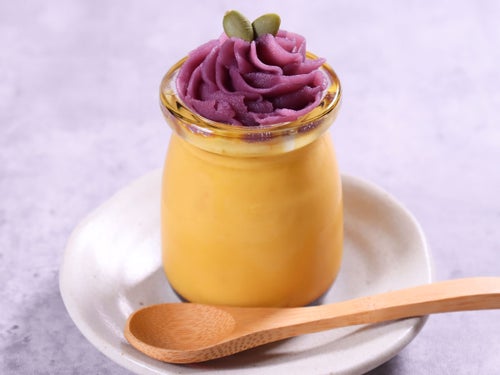 ハロウィンに! 混ぜるだけのかぼちゃプリン